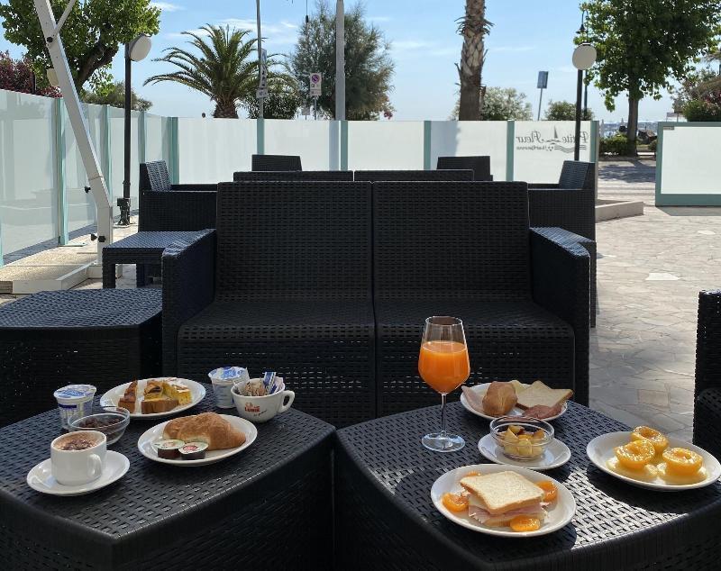 Hotel Petite Fleur Alba Adriatica Exteriér fotografie