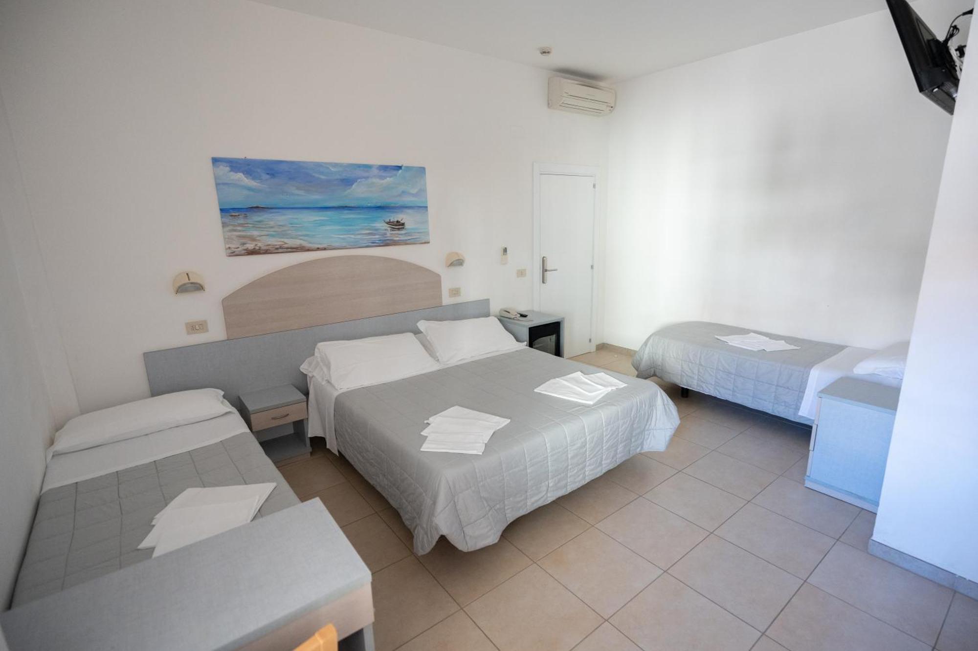 Hotel Petite Fleur Alba Adriatica Exteriér fotografie