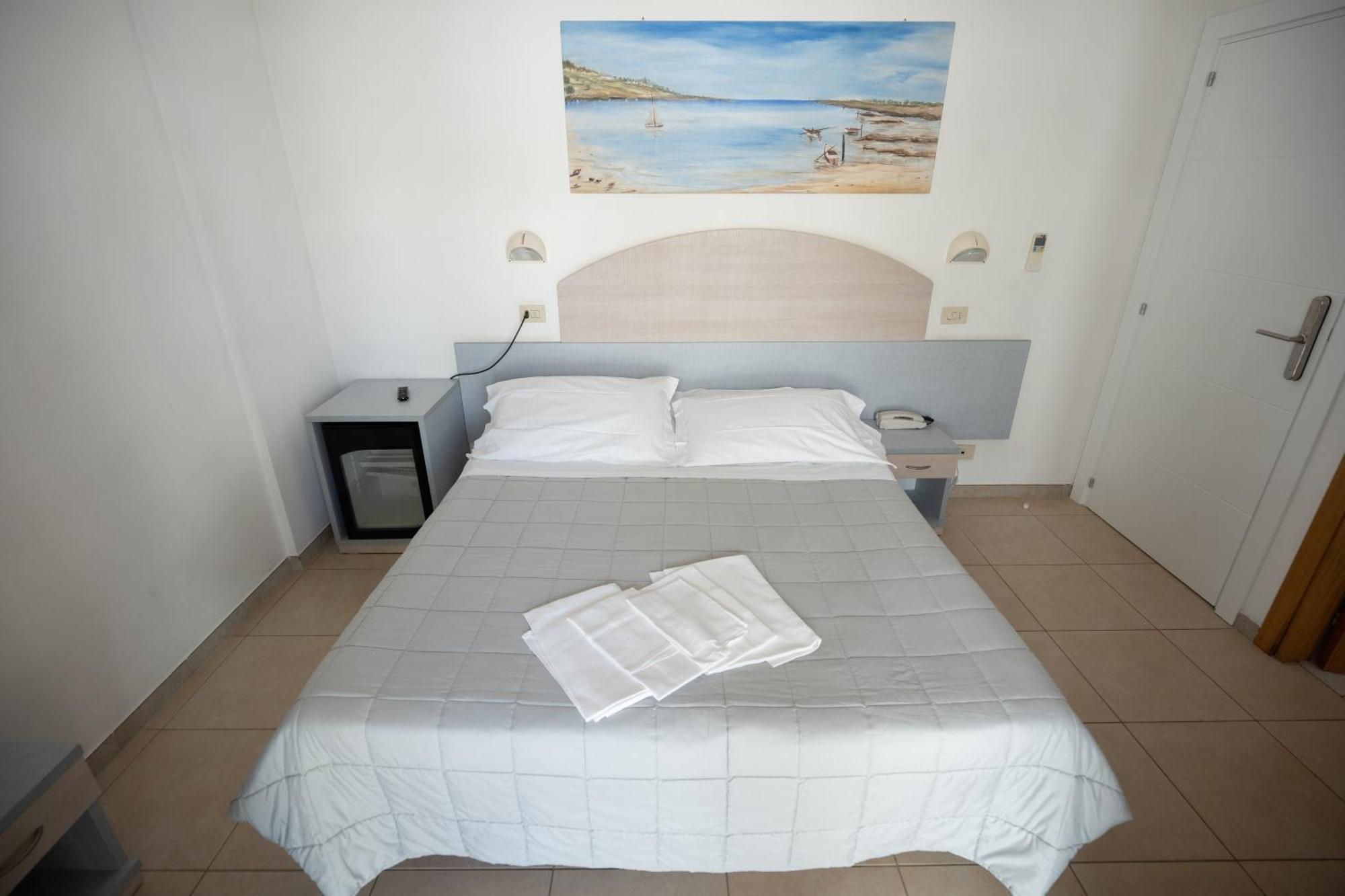 Hotel Petite Fleur Alba Adriatica Exteriér fotografie